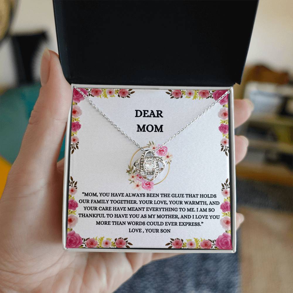 DEAR MOM NECKLACE